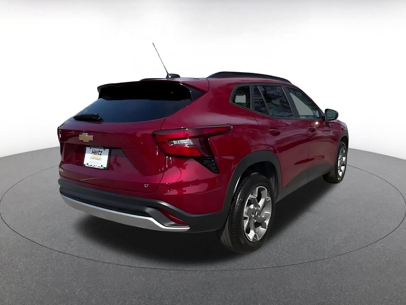 Thumbnail: 2025 Chevrolet Trax - 15