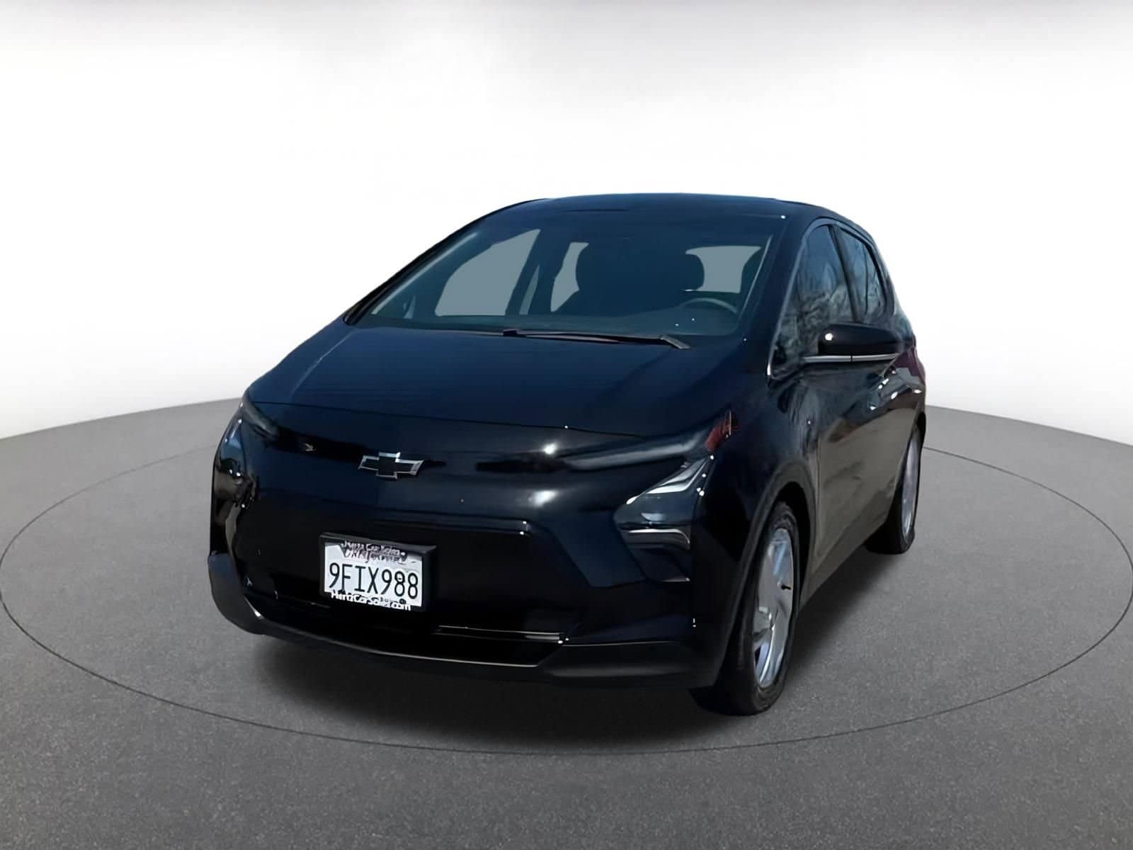 Thumbnail: 2023 Chevrolet Bolt EV - 4