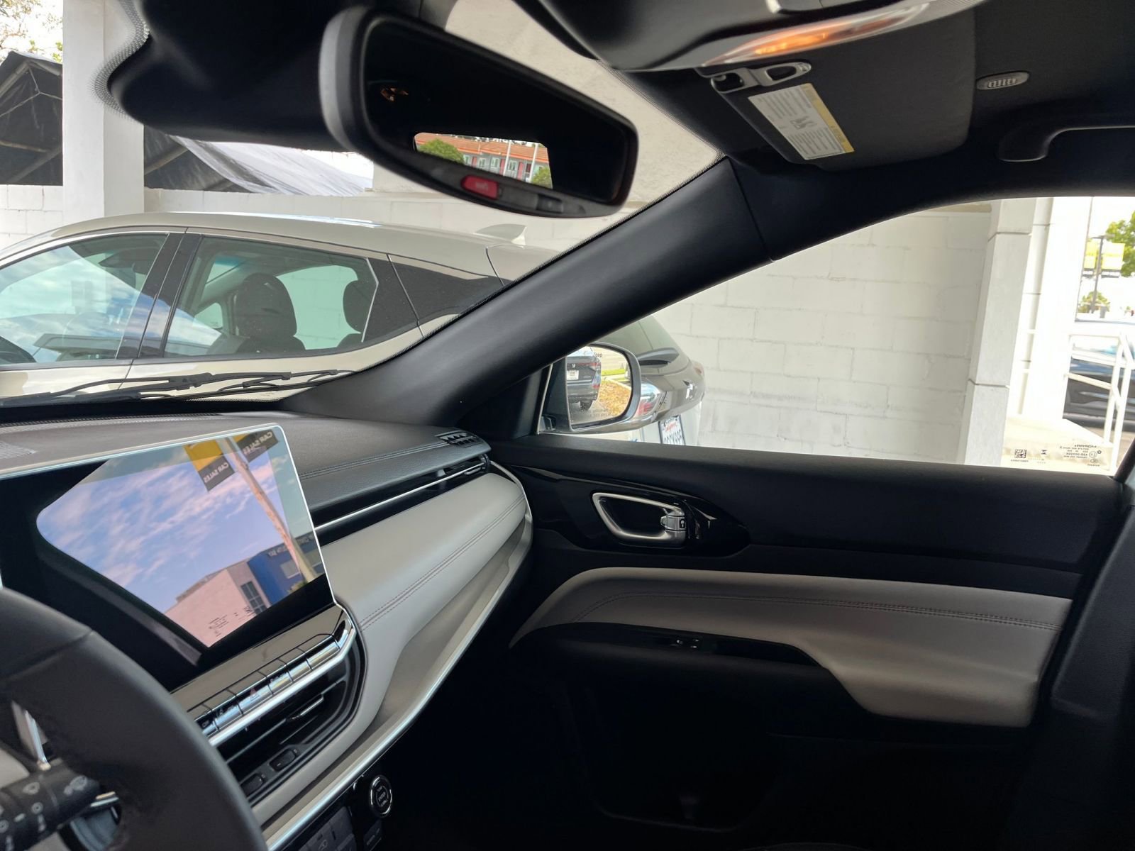 Thumbnail: 2025 Jeep Compass - 35