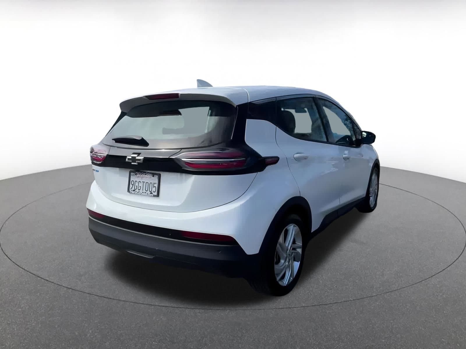 Thumbnail: 2023 Chevrolet Bolt EV - 14