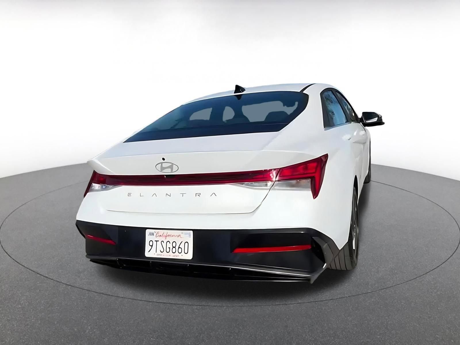 Thumbnail: 2025 Hyundai Elantra - 14