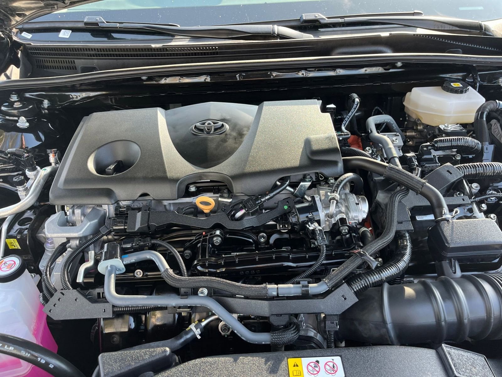 Thumbnail: 2025 Toyota Camry - 32