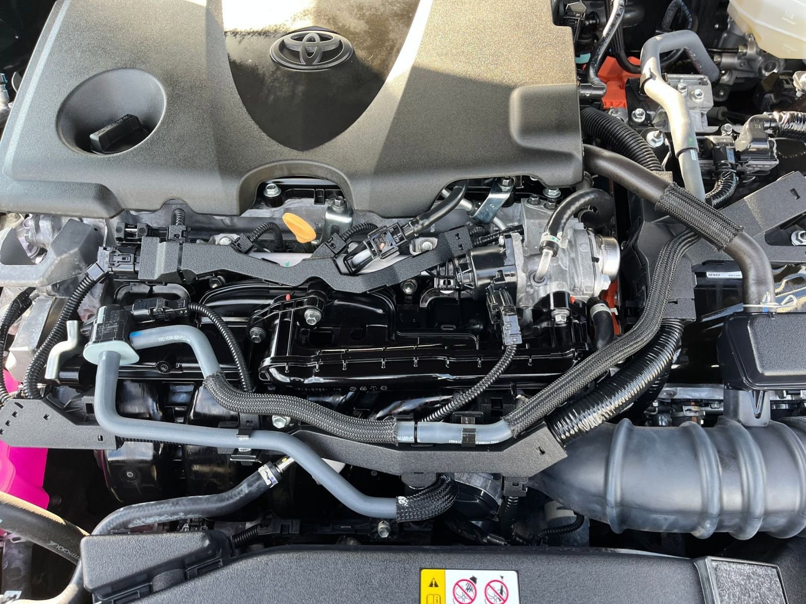 Thumbnail: 2025 Toyota Camry - 32