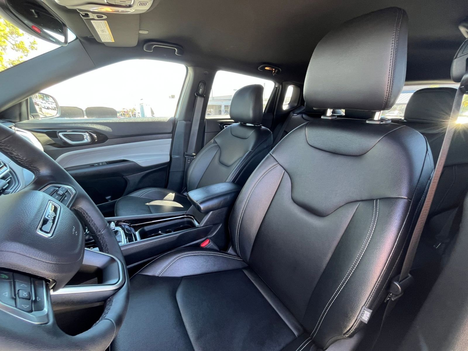 Thumbnail: 2025 Jeep Compass - 28