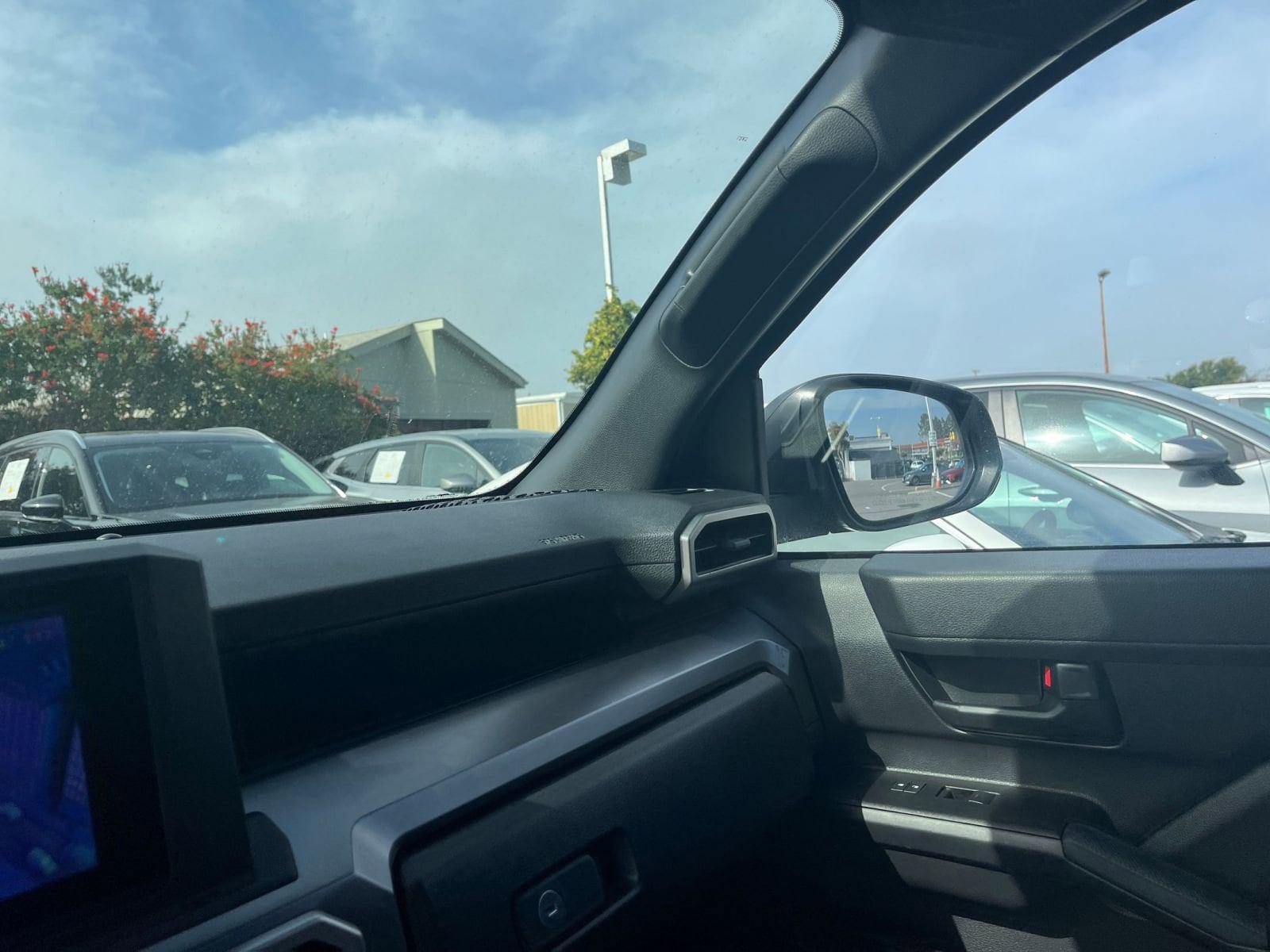 Thumbnail: 2025 Toyota 4Runner - 35