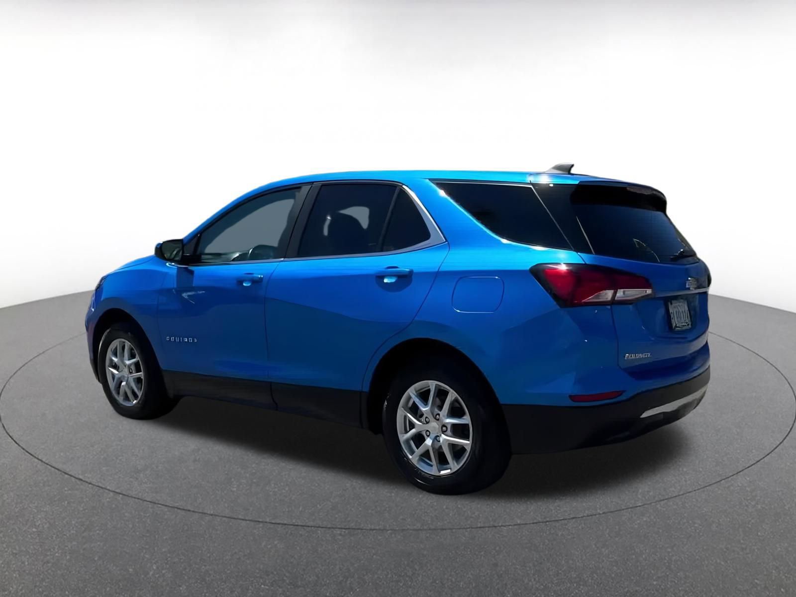 Thumbnail: 2024 Chevrolet Equinox - 10