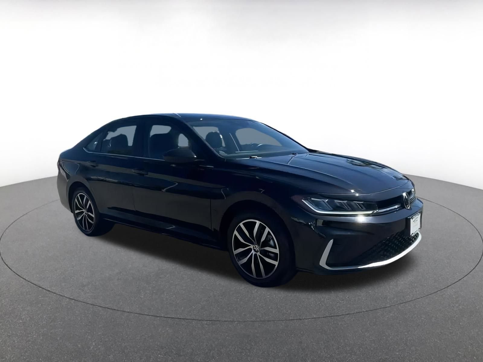Thumbnail: 2025 Volkswagen Jetta - 2