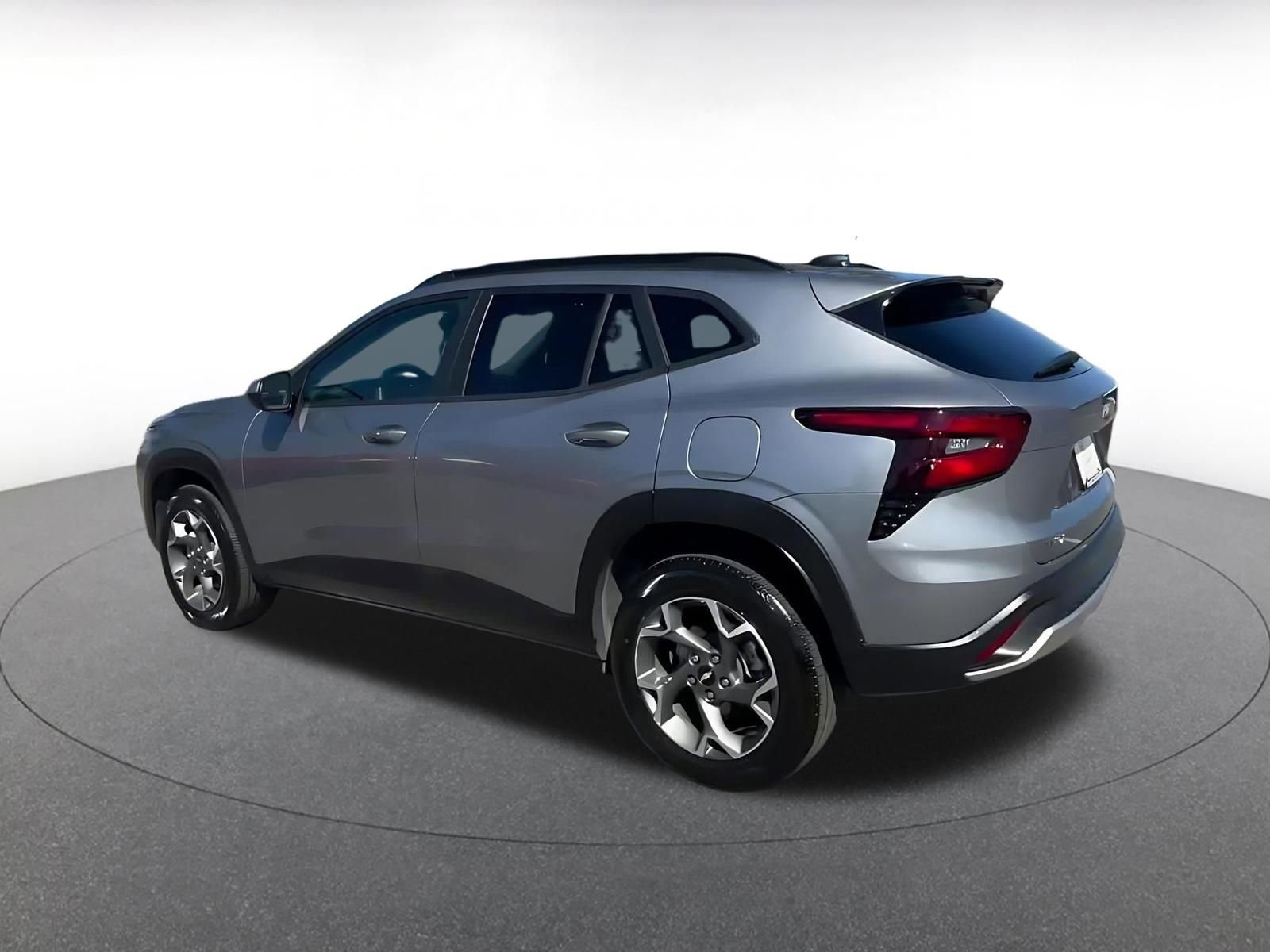 Thumbnail: 2025 Chevrolet Trax - 10