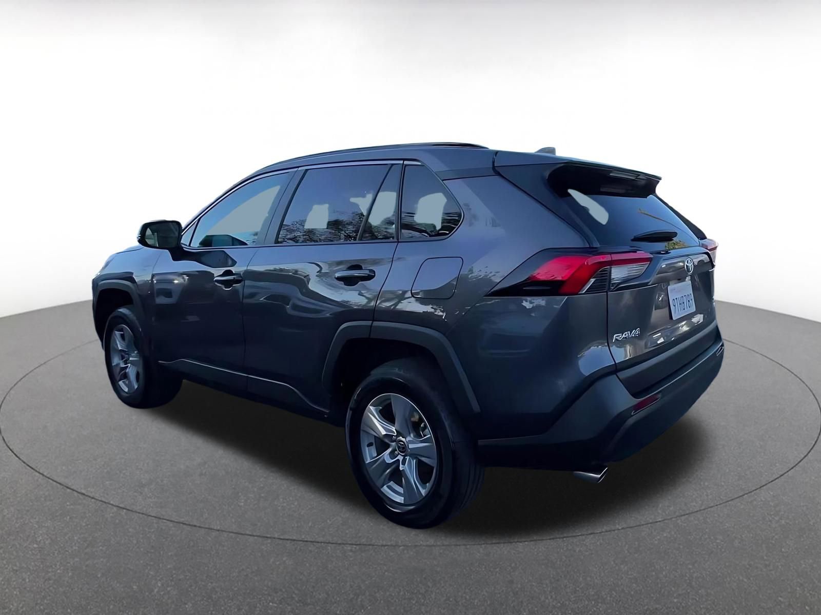 Thumbnail: 2025 Toyota RAV4 - 10