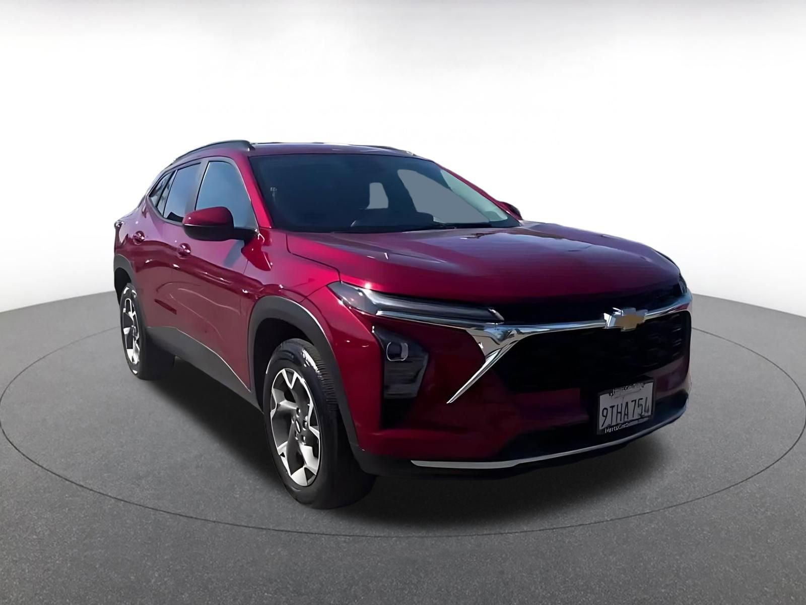 Thumbnail: 2025 Chevrolet Trax - 3