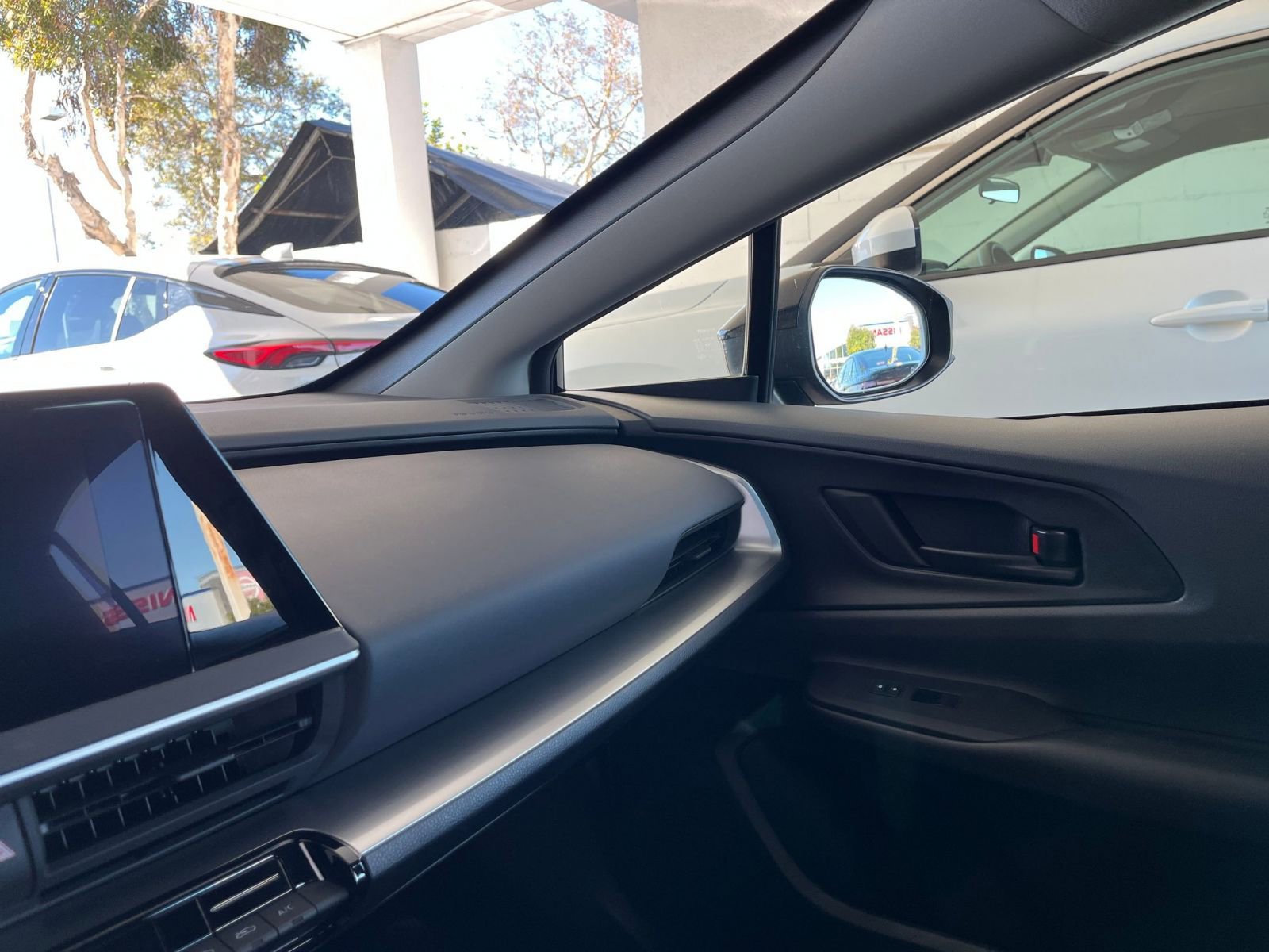 Thumbnail: 2025 Toyota Prius - 35