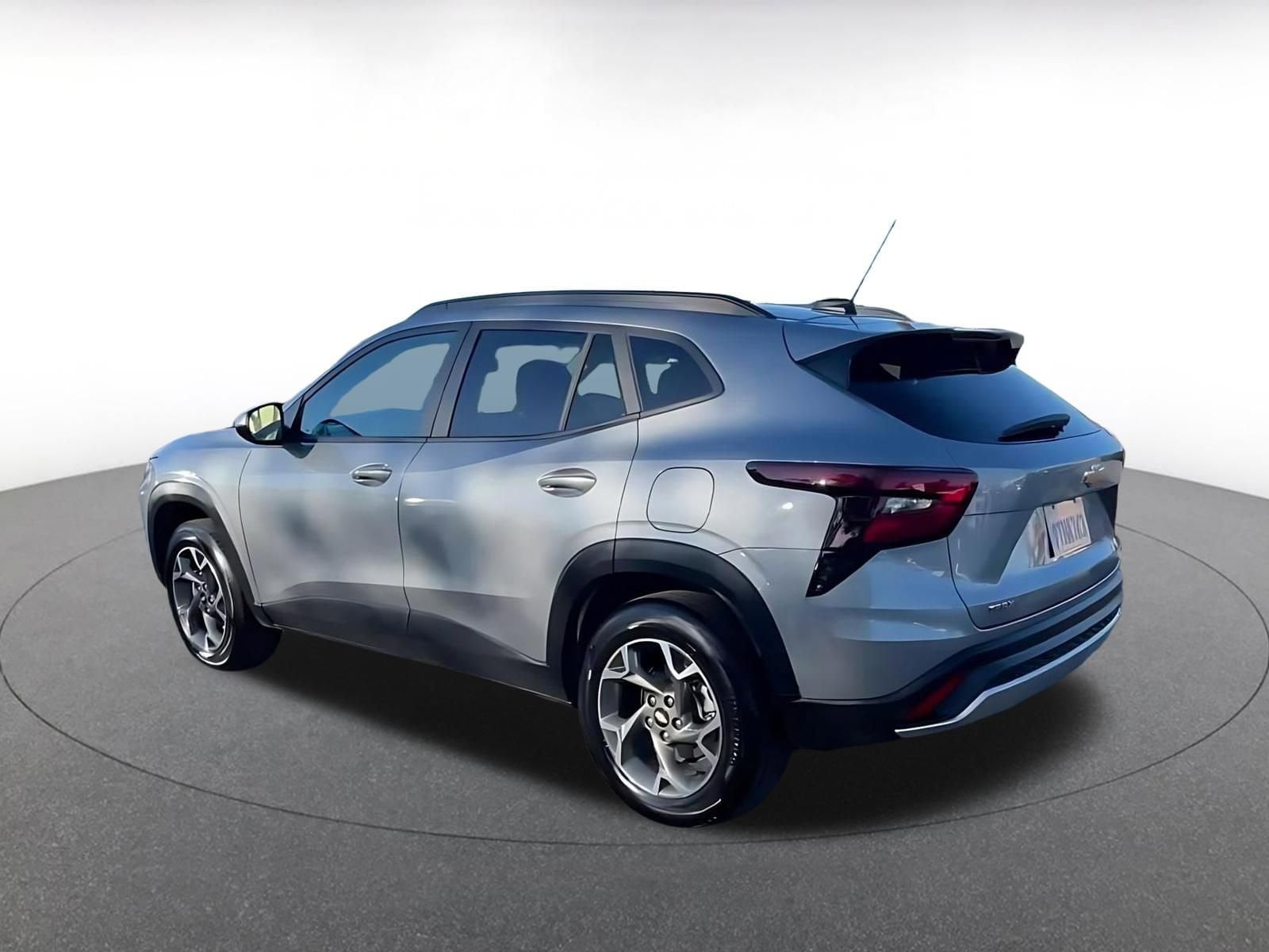 Thumbnail: 2025 Chevrolet Trax - 10