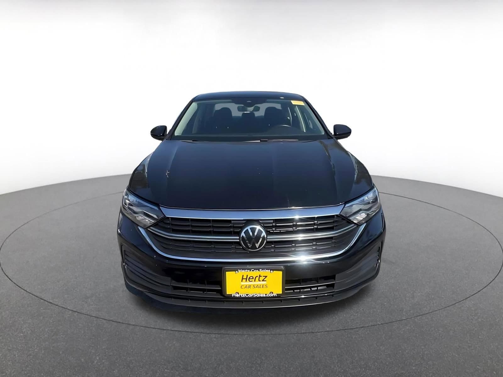 Thumbnail: 2024 Volkswagen Jetta - 3