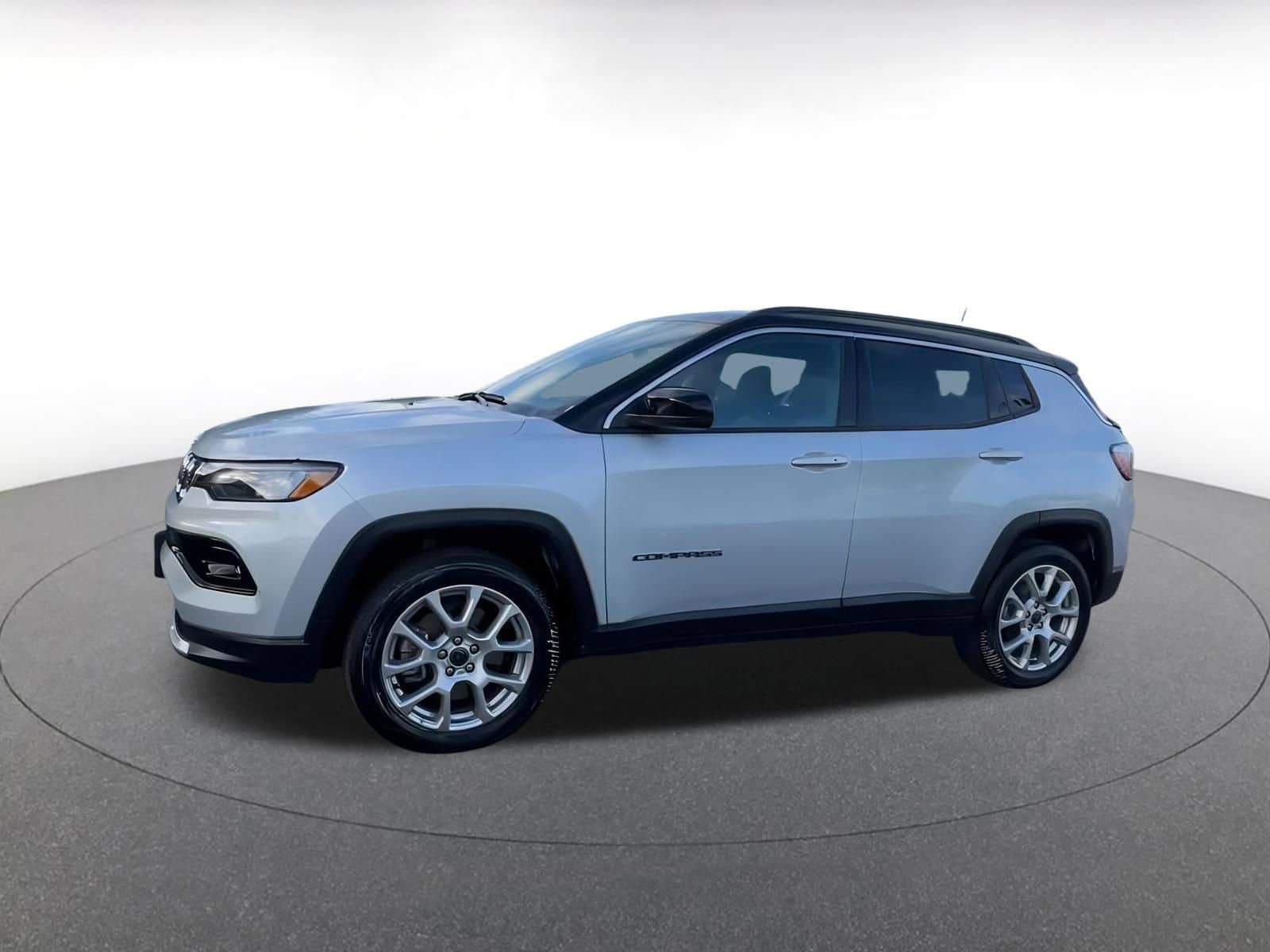 Thumbnail: 2025 Jeep Compass - 8