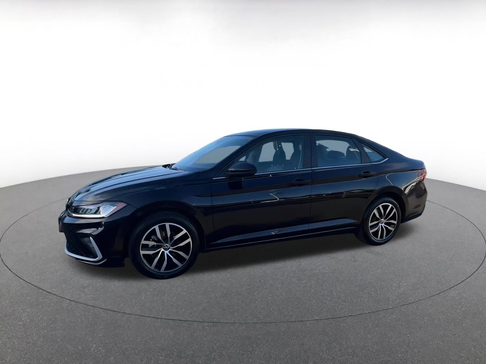 Thumbnail: 2025 Volkswagen Jetta - 8