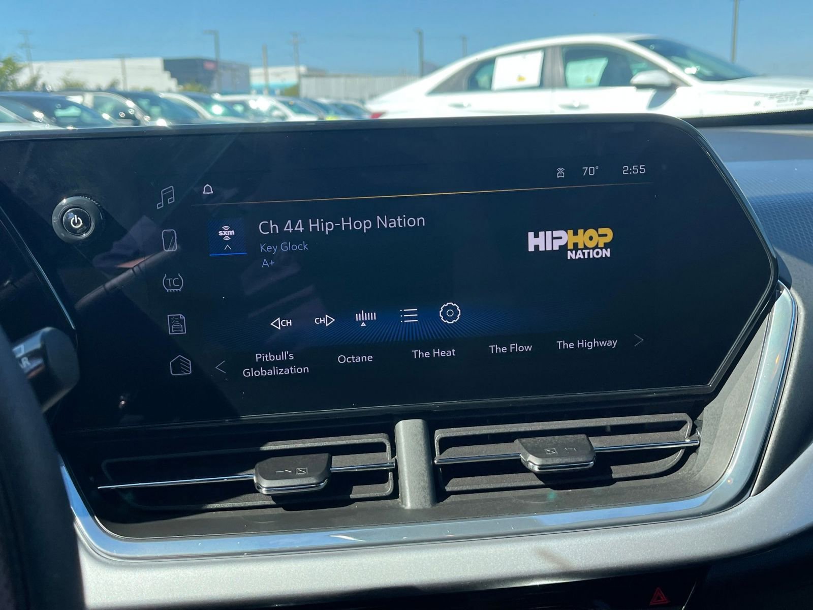 Thumbnail: 2025 Chevrolet Trax - 20