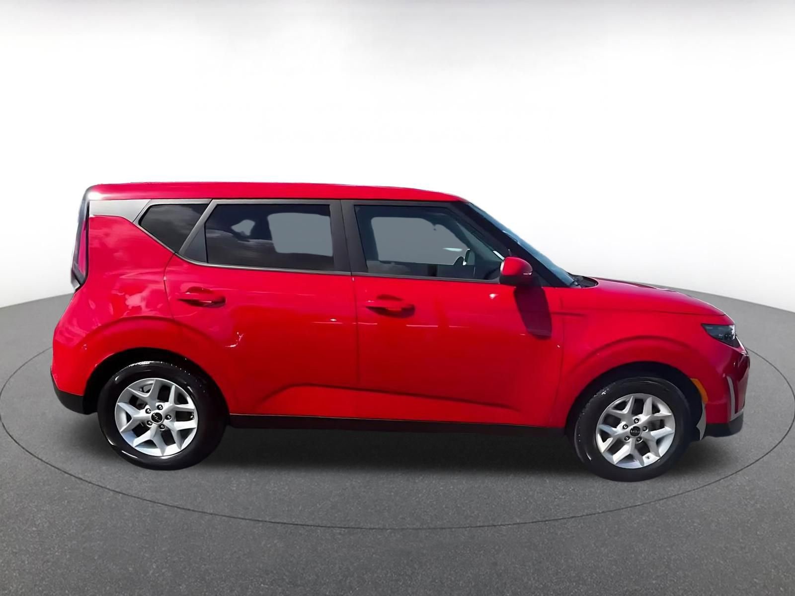 Thumbnail: 2025 Kia Soul - 16