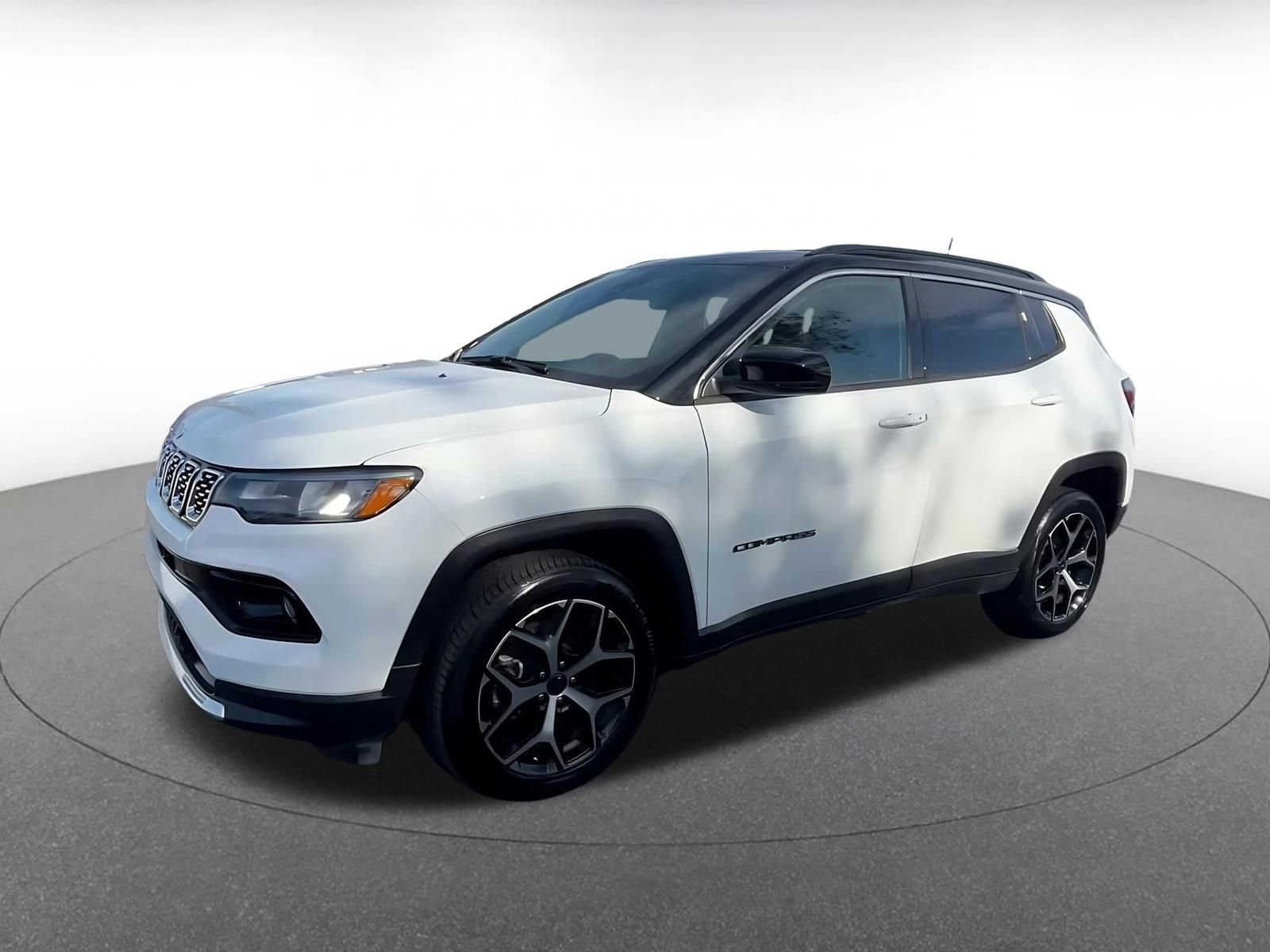 Thumbnail: 2025 Jeep Compass - 8