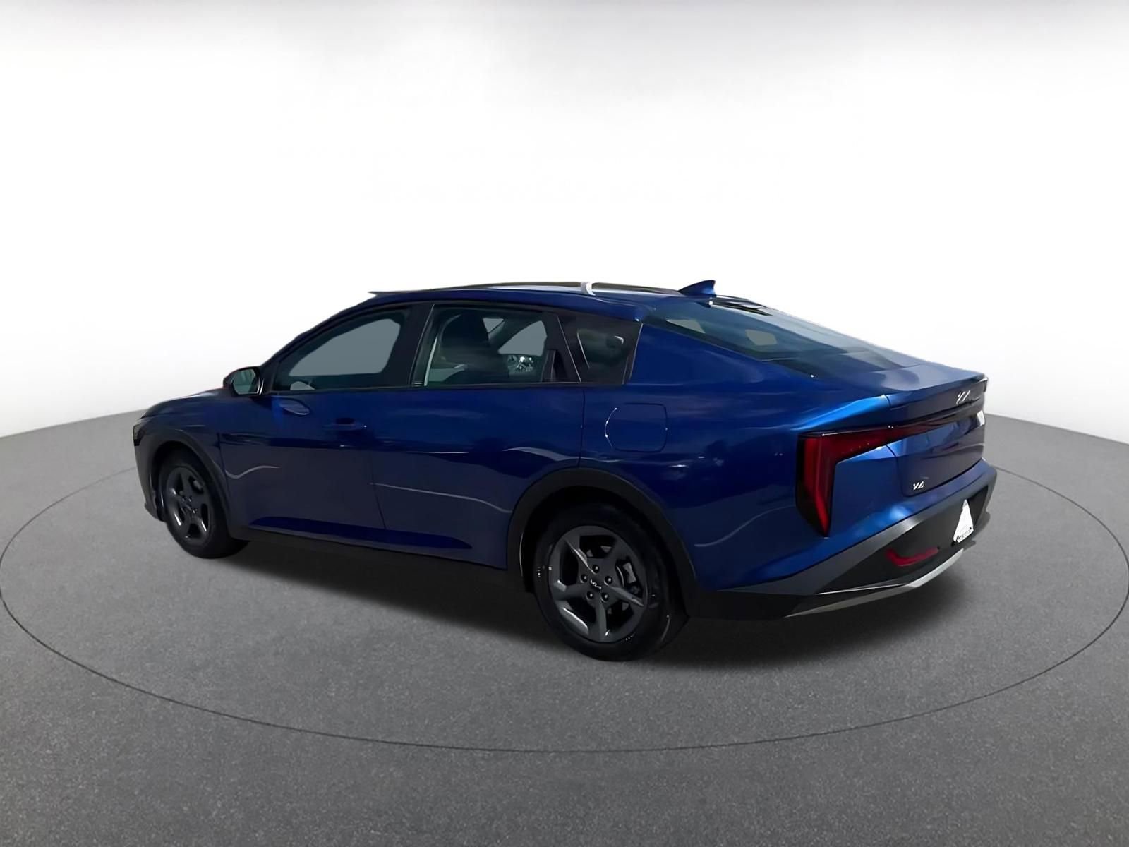 Thumbnail: 2025 Kia K4 - 10