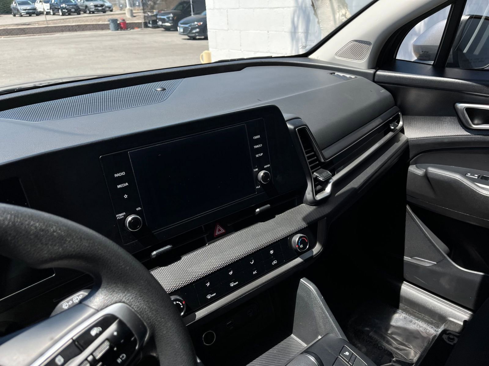 Thumbnail: 2024 Kia Sportage - 18