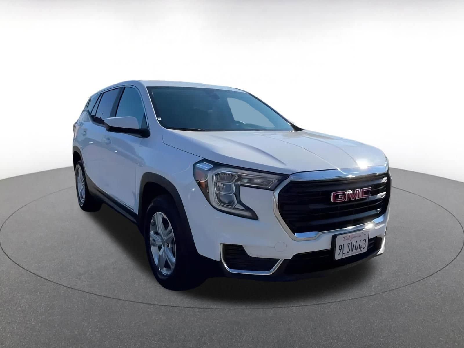 Thumbnail: 2024 GMC Terrain - 3