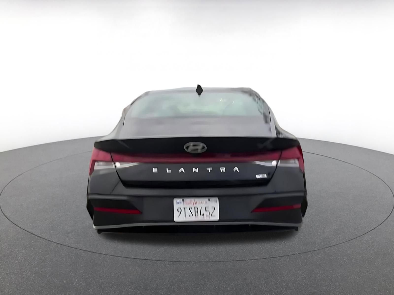 Thumbnail: 2025 Hyundai Elantra - 12