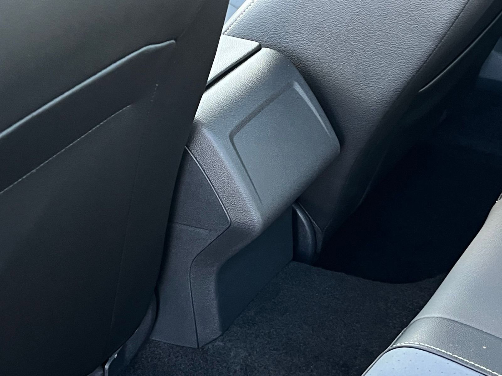 Thumbnail: 2025 Volkswagen Jetta - 24