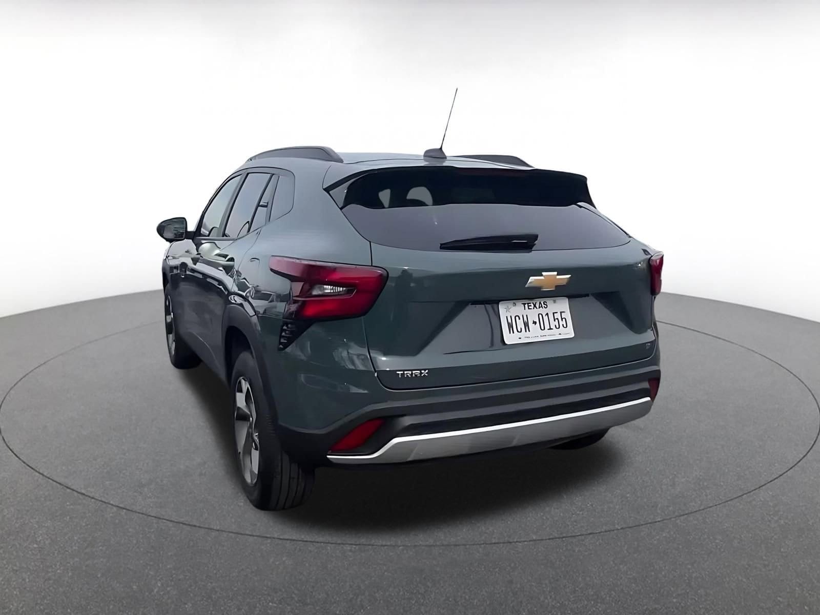 Thumbnail: 2025 Chevrolet Trax - 11