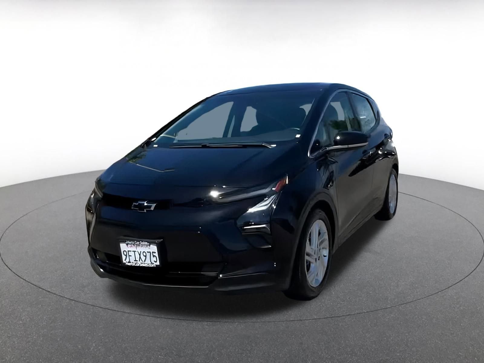 Thumbnail: 2023 Chevrolet Bolt EV - 4