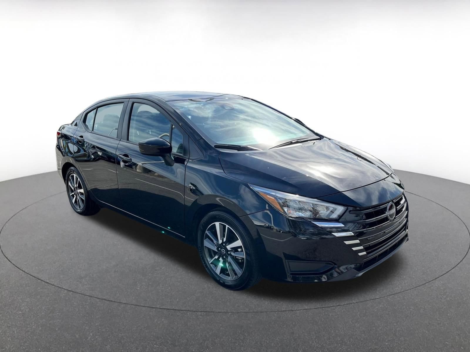 2025 Nissan Versa Sedan SV