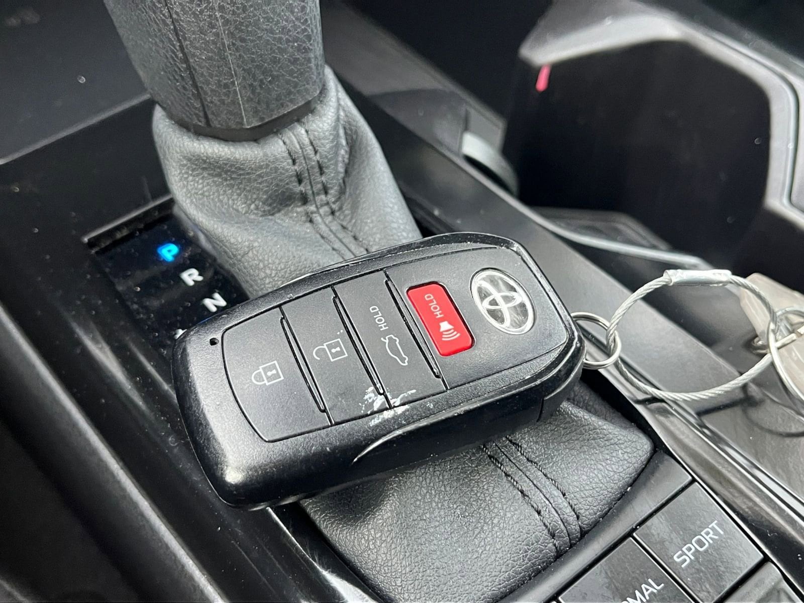 Thumbnail: 2025 Toyota Camry - 21