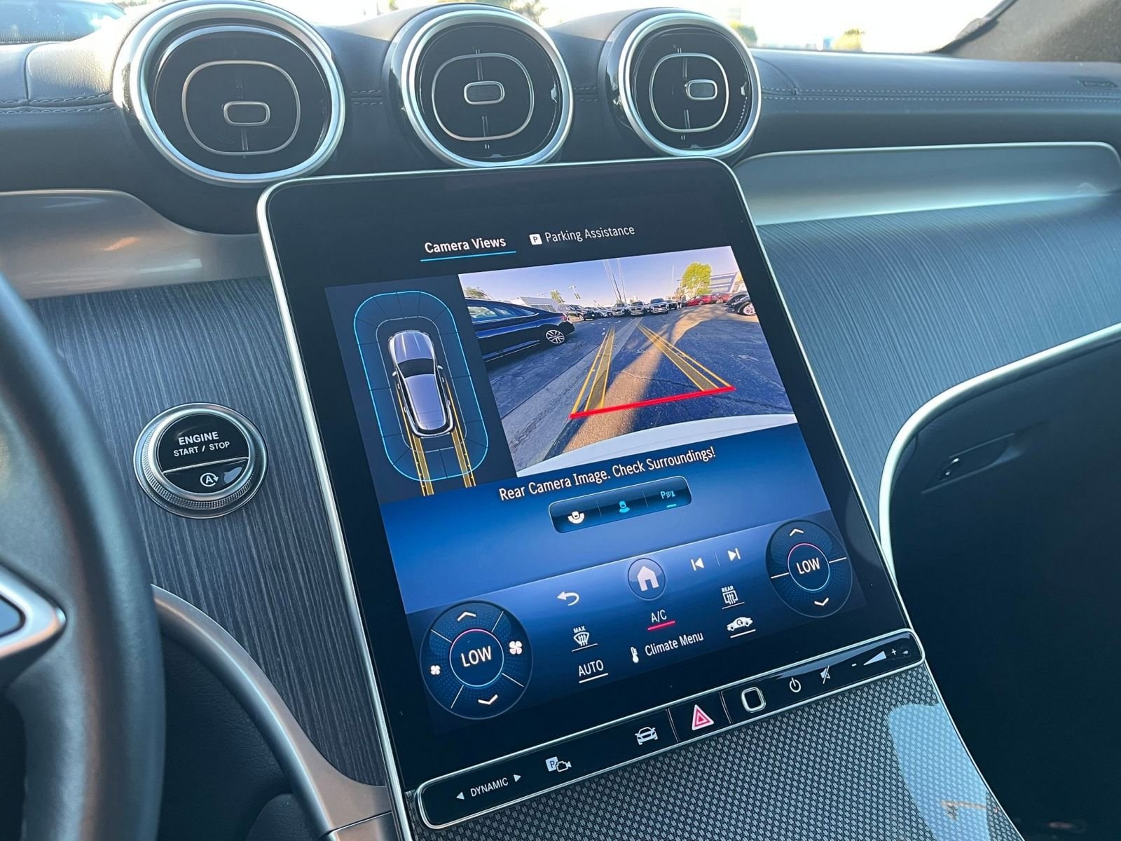 Thumbnail: 2024 Mercedes-Benz GLC - 17