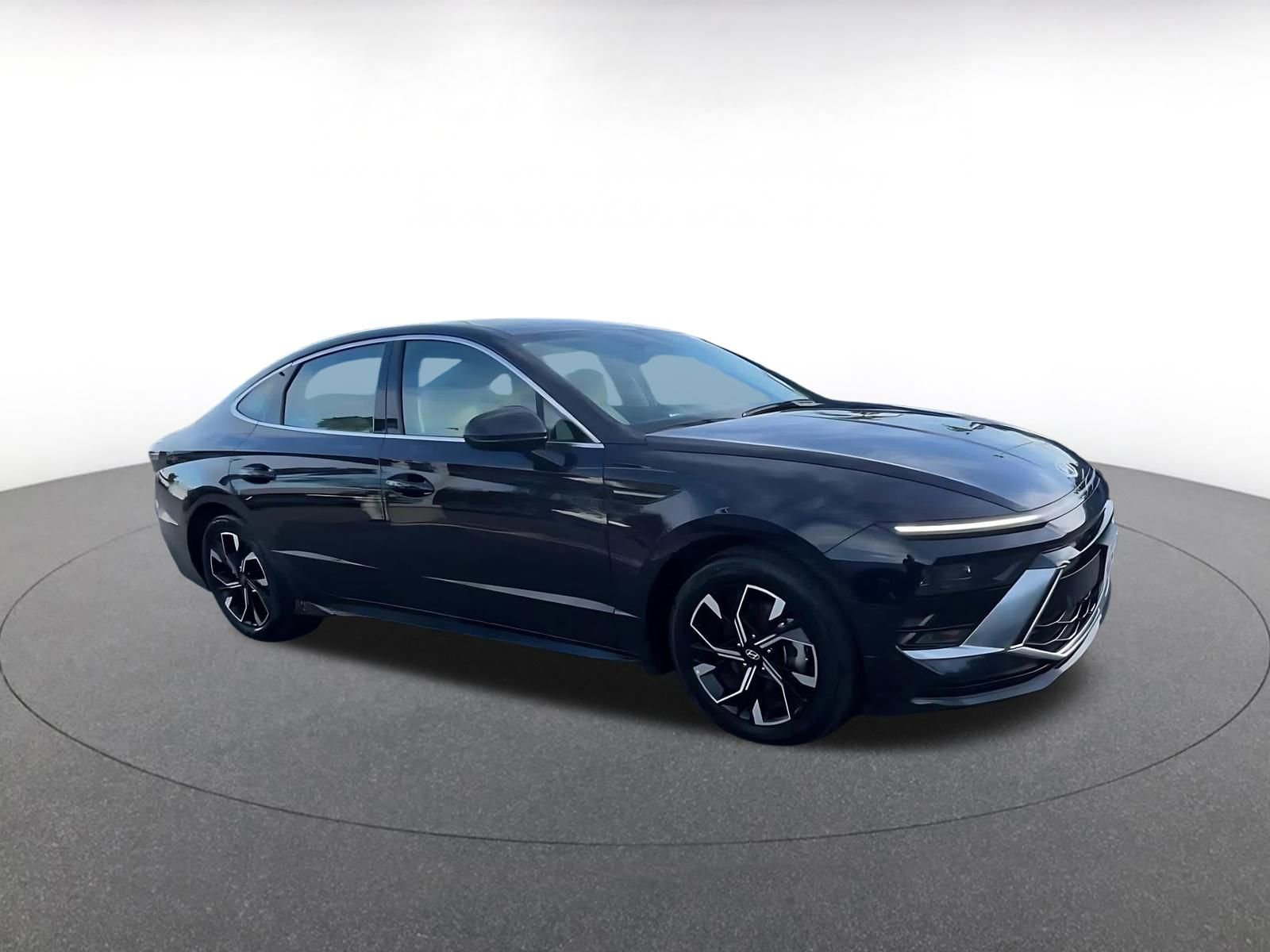 Thumbnail: 2025 Hyundai Sonata - 2