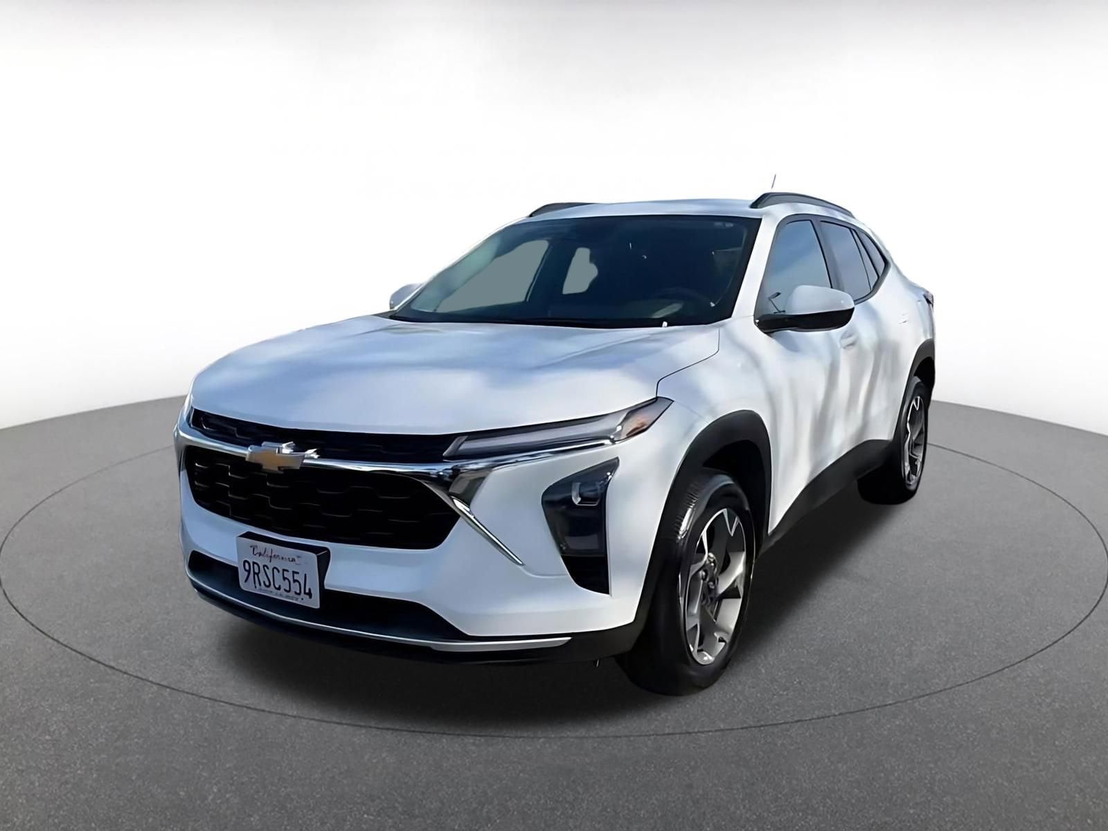 Thumbnail: 2025 Chevrolet Trax - 7