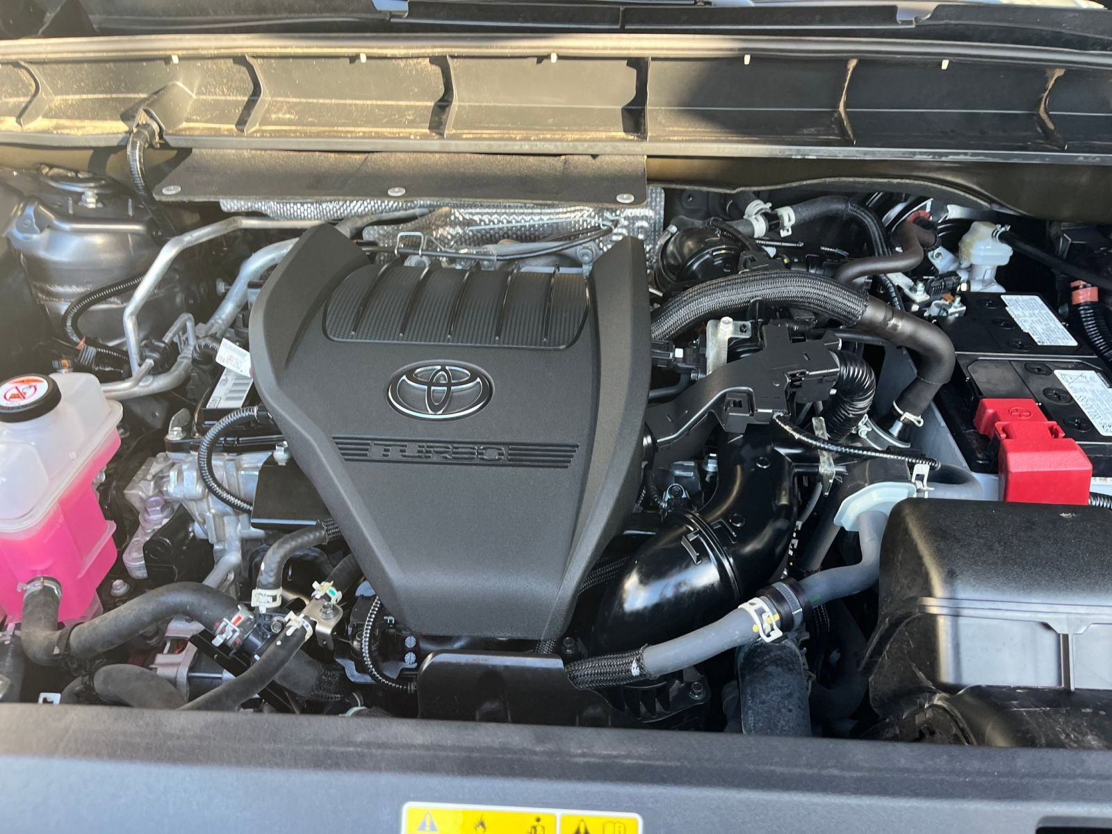 Thumbnail: 2025 Toyota Highlander - 34