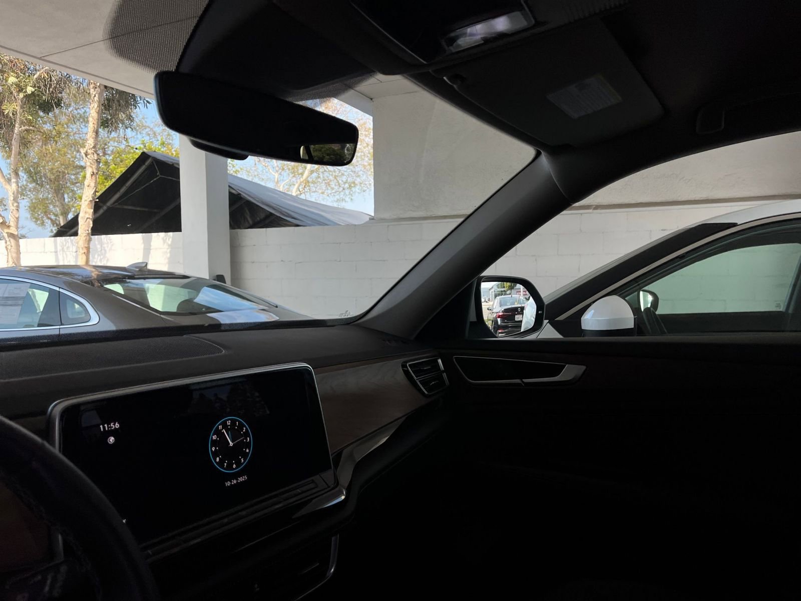 Thumbnail: 2025 Volkswagen Atlas - 35