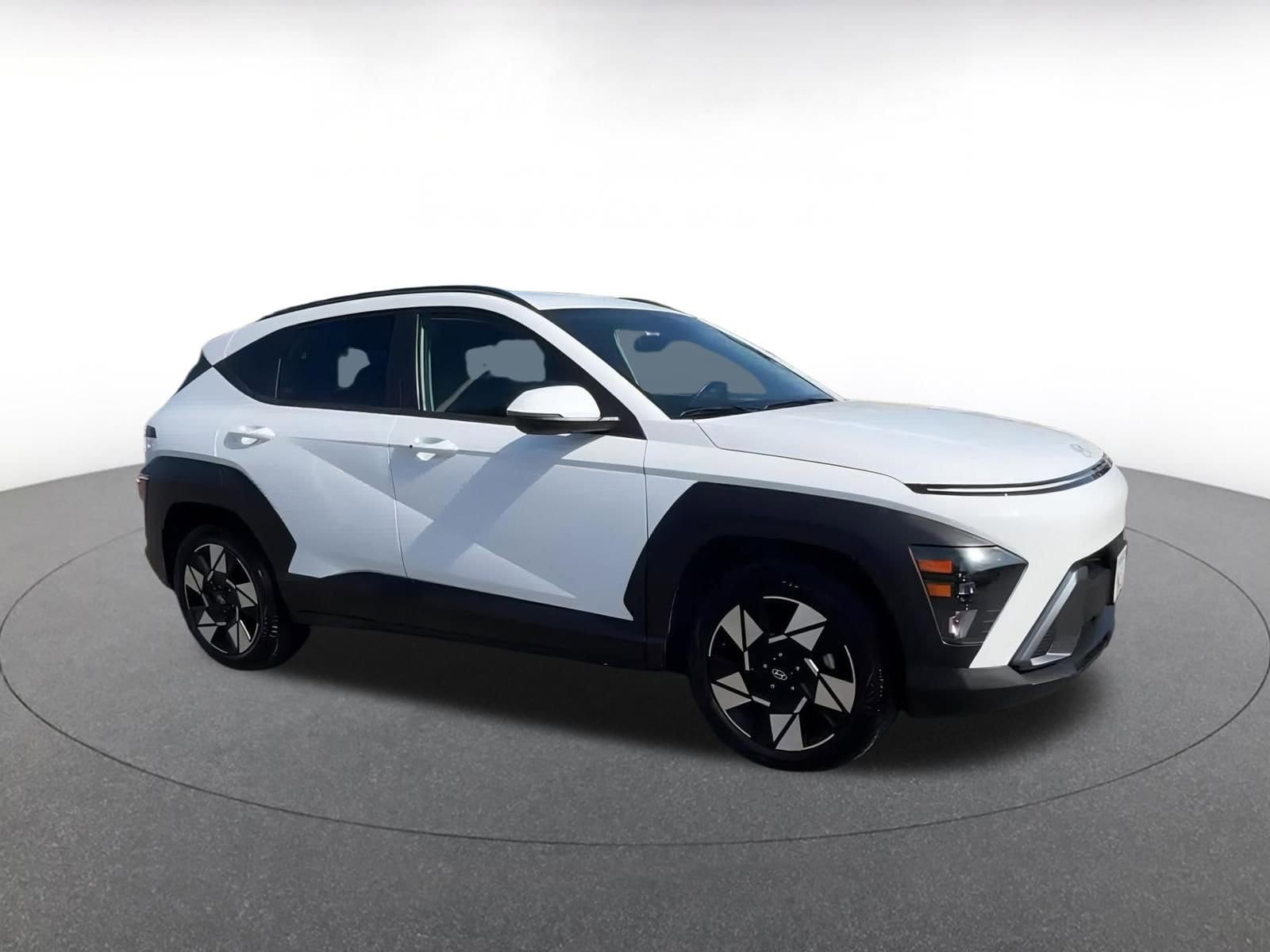 2024 Hyundai Kona SEL 2