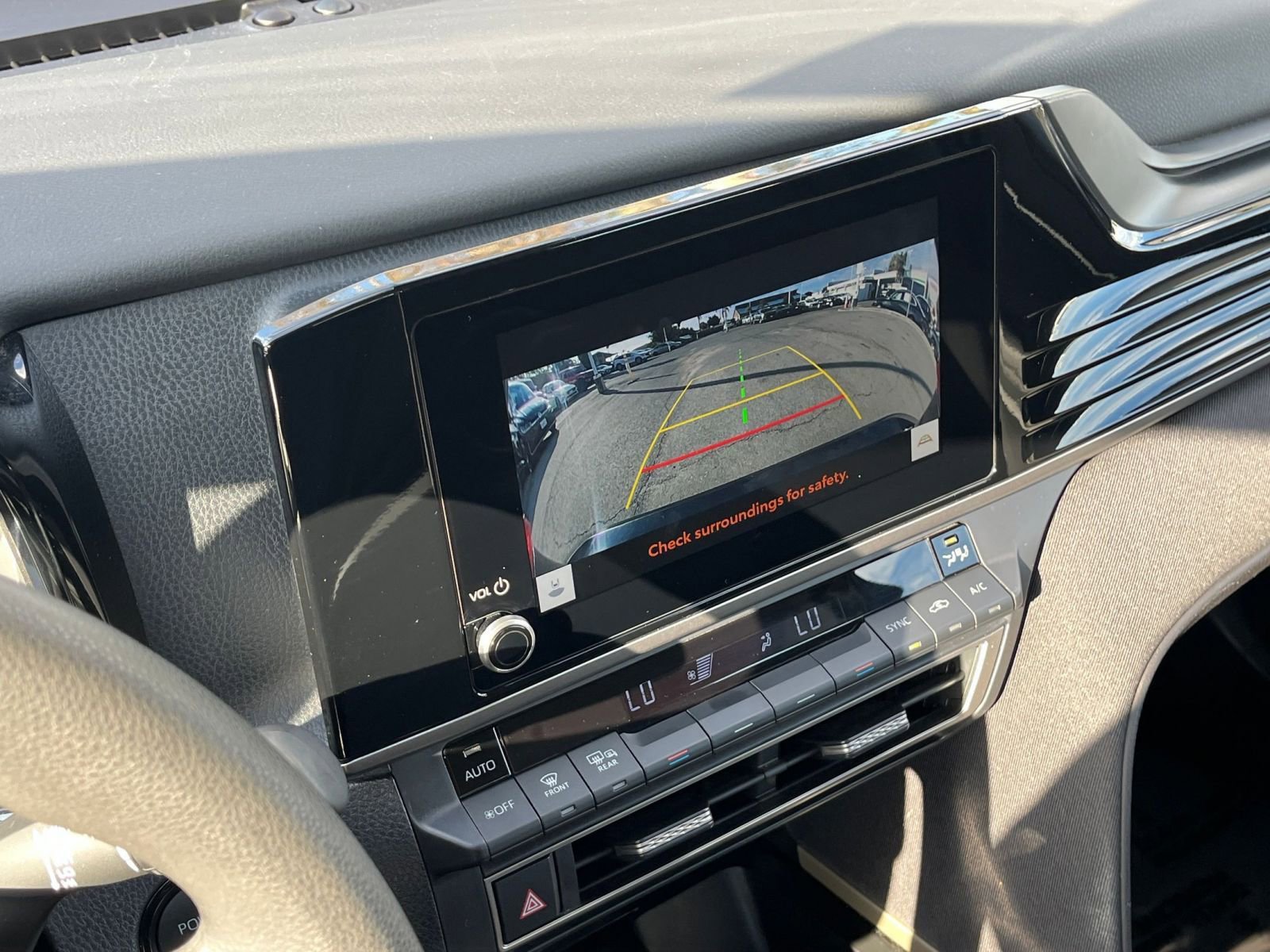 Thumbnail: 2025 Toyota Camry - 17