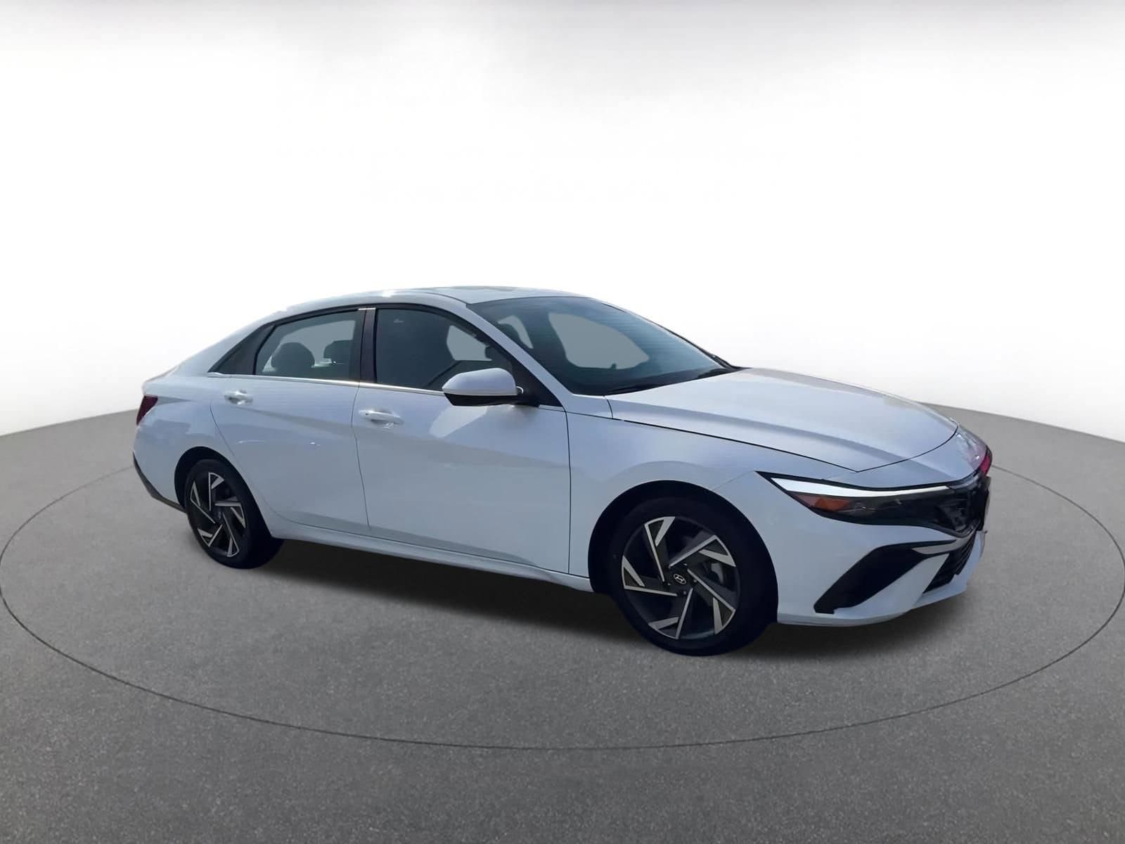Thumbnail: 2025 Hyundai Elantra - 2