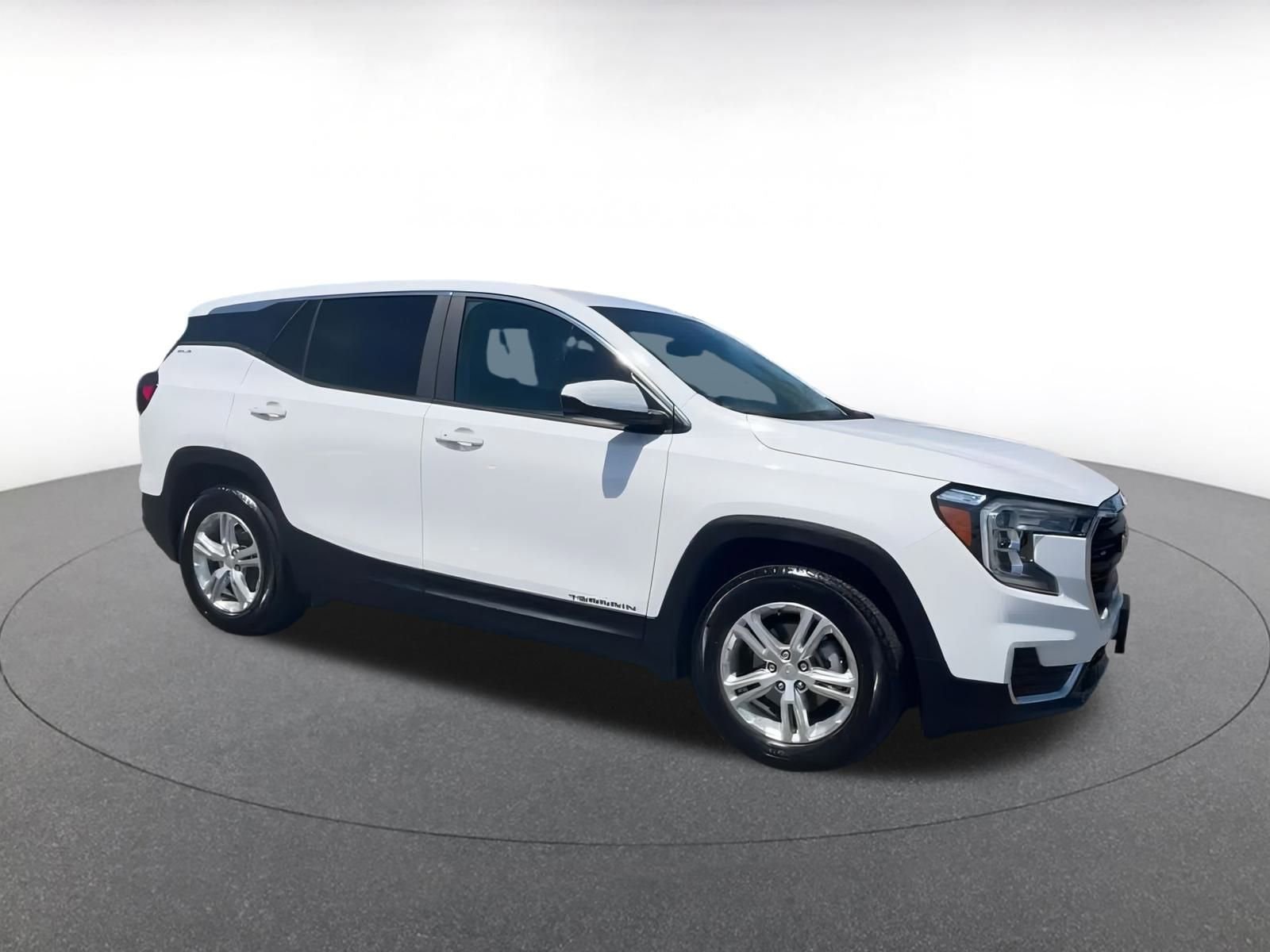 Thumbnail: 2024 GMC Terrain - 2