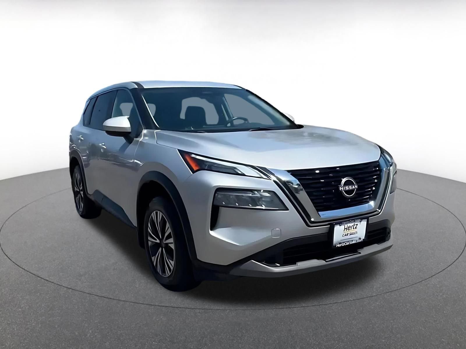 Thumbnail: 2023 Nissan Rogue - 3