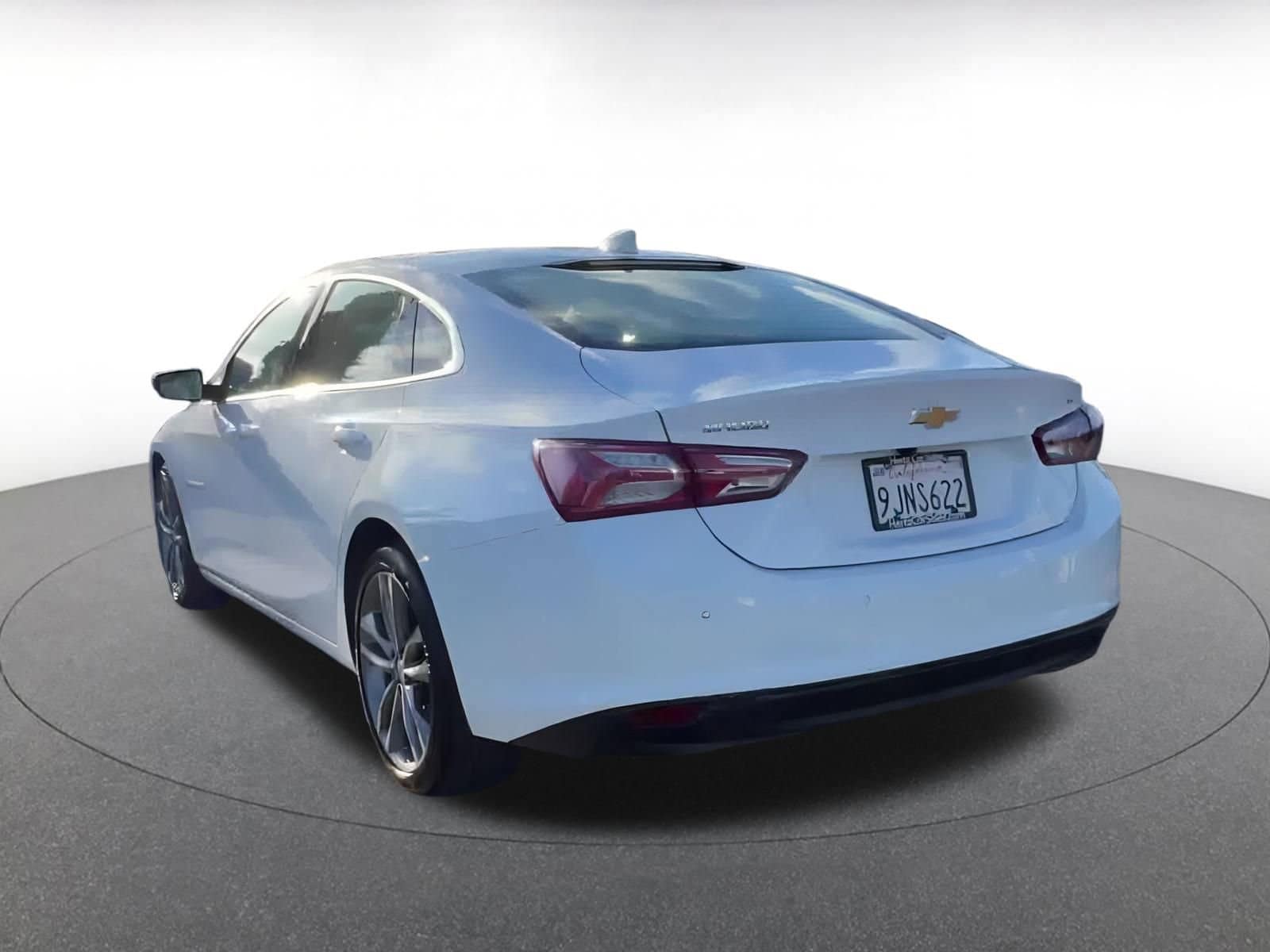 Thumbnail: 2024 Chevrolet Malibu - 12