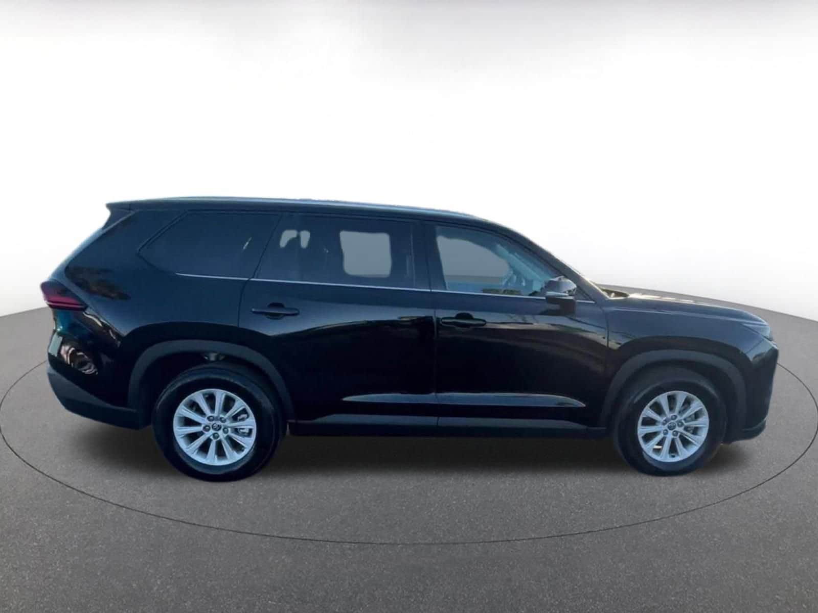 Thumbnail: 2025 Toyota Grand Highlander - 16