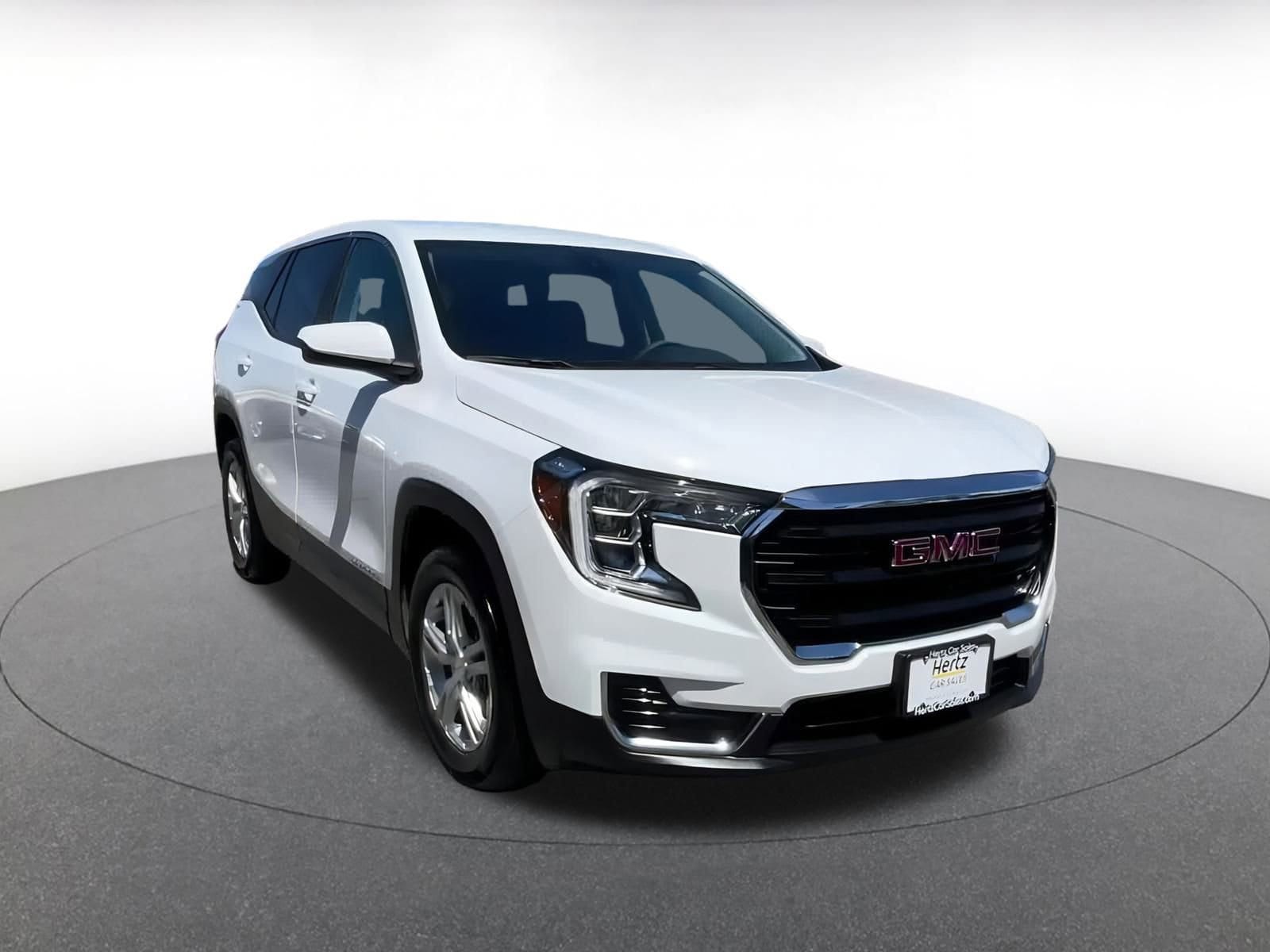 Thumbnail: 2024 GMC Terrain - 3