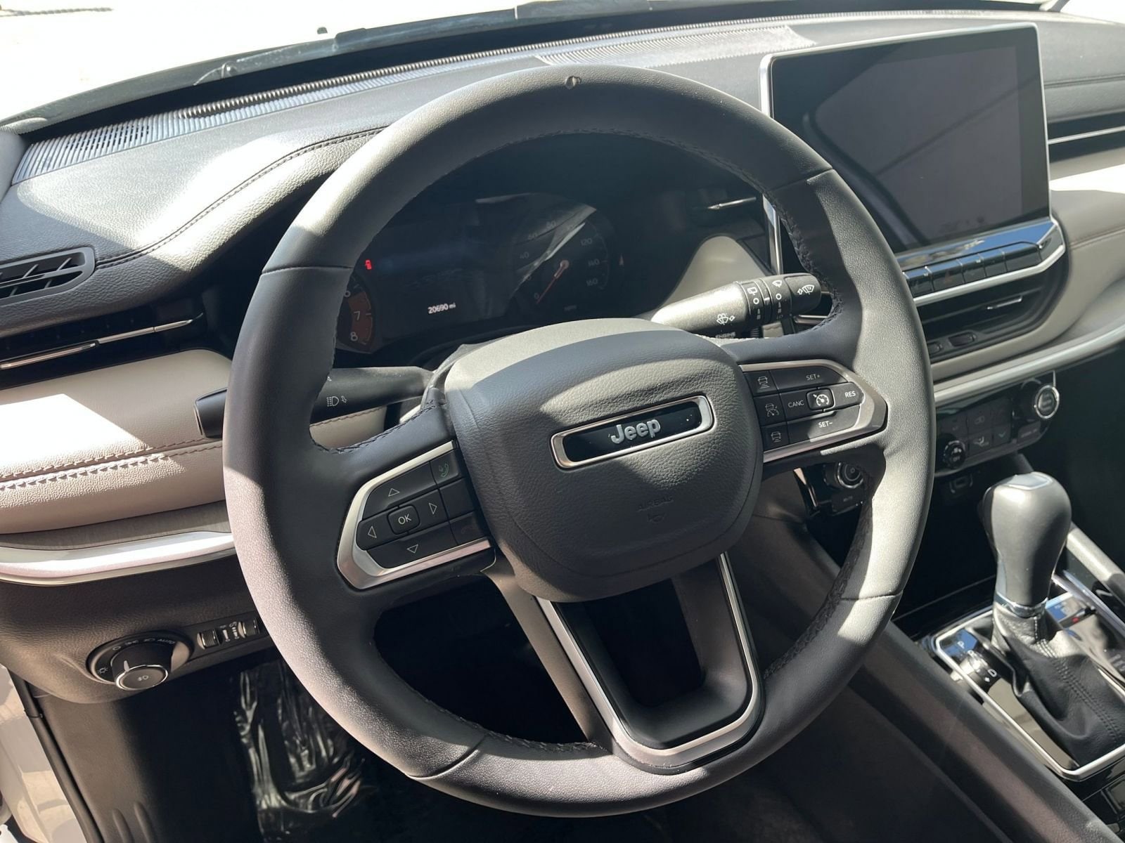 Thumbnail: 2025 Jeep Compass - 28