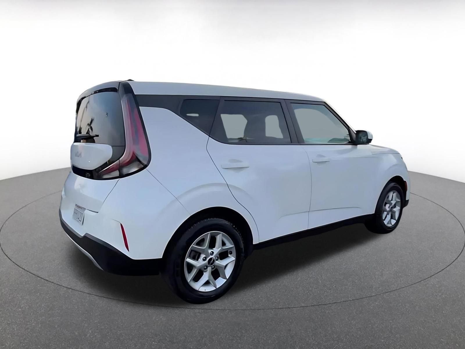 Thumbnail: 2025 Kia Soul - 14
