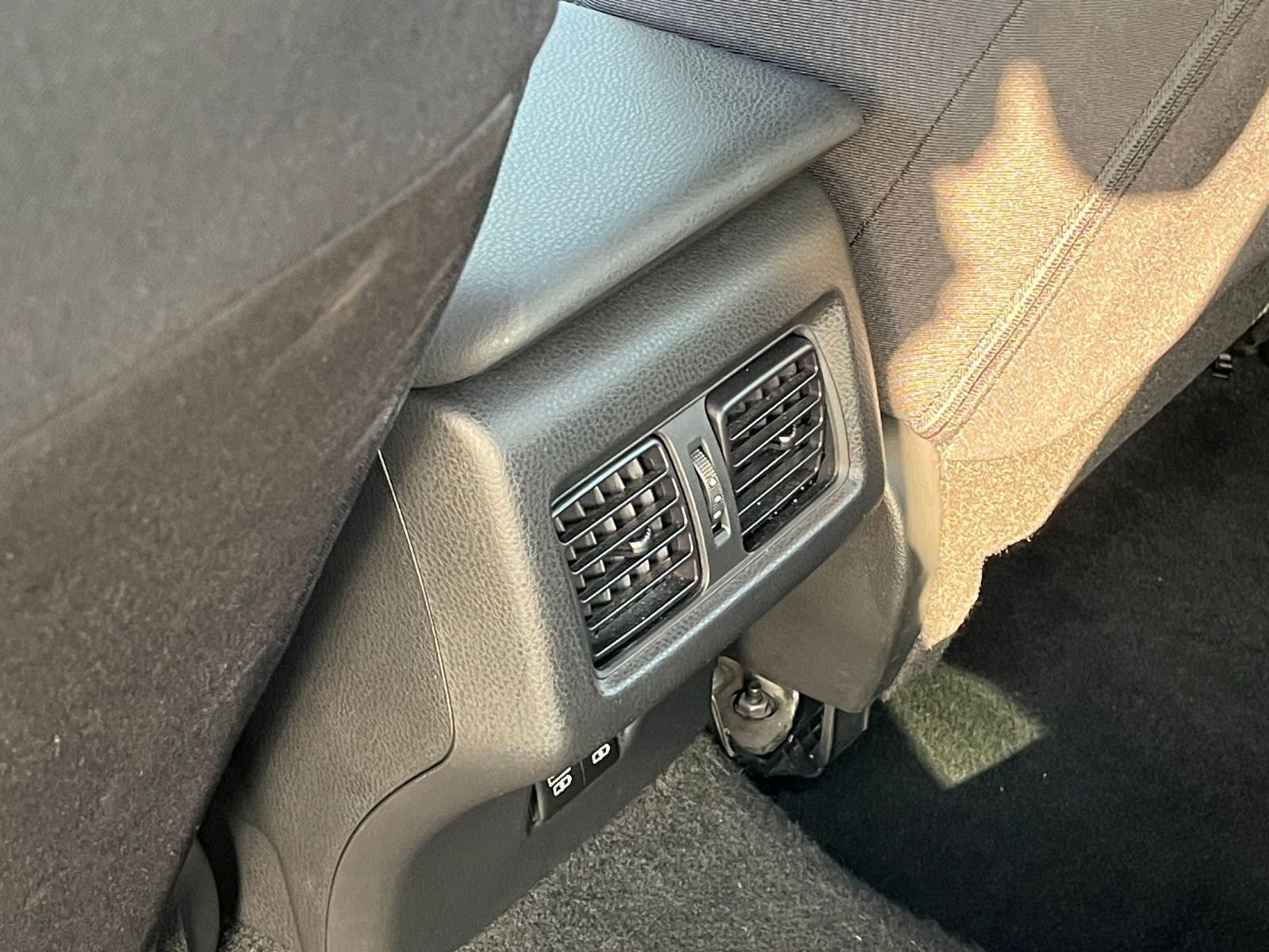 Thumbnail: 2025 Toyota Camry - 24