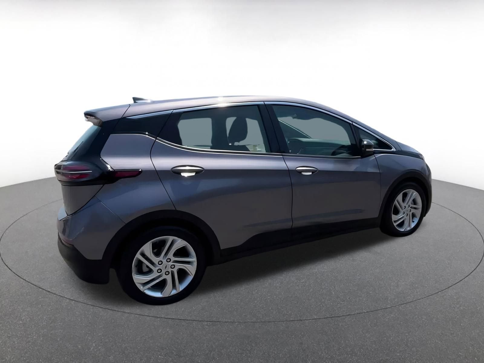Thumbnail: 2023 Chevrolet Bolt EV - 12