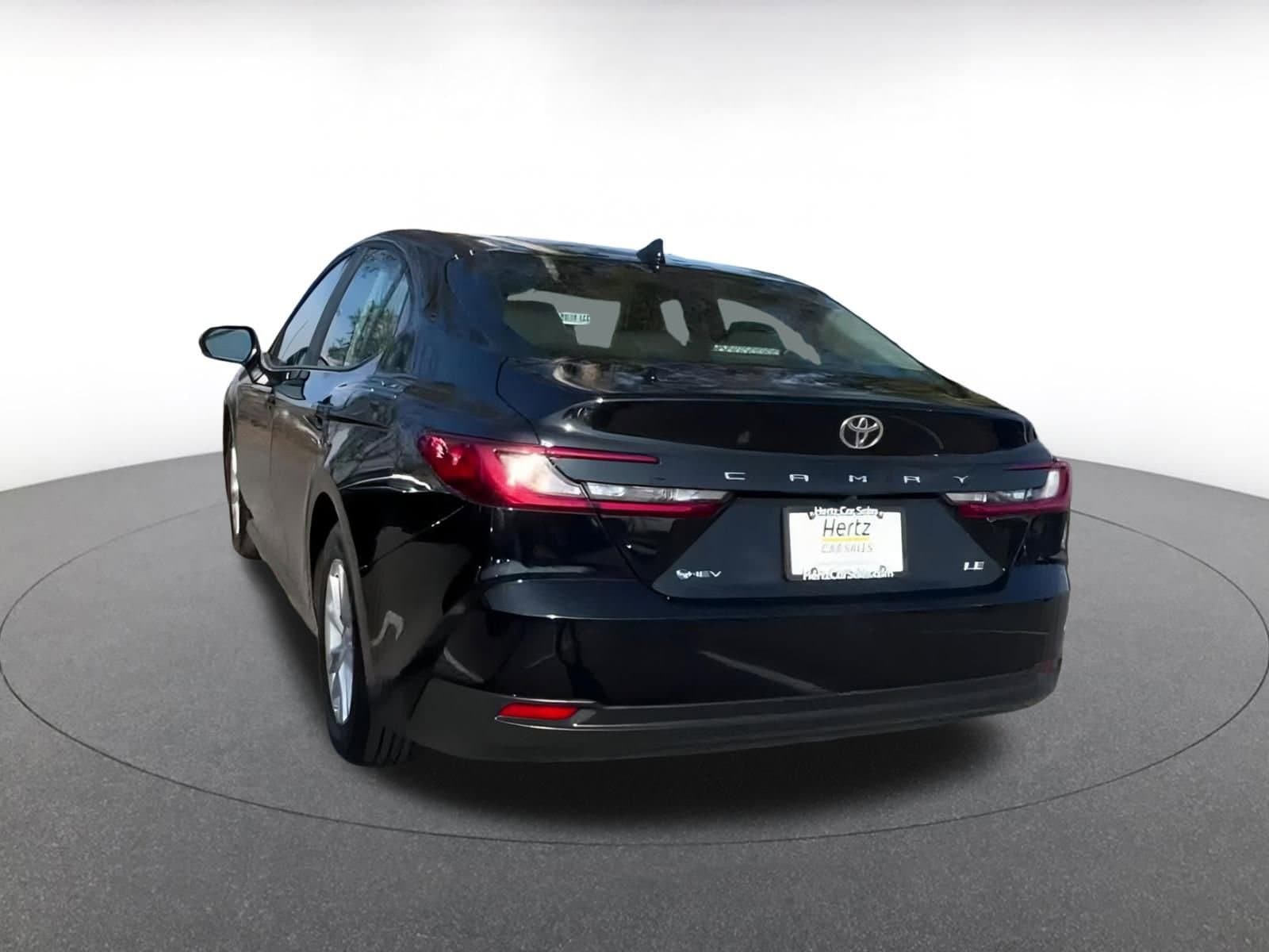 Thumbnail: 2025 Toyota Camry - 11