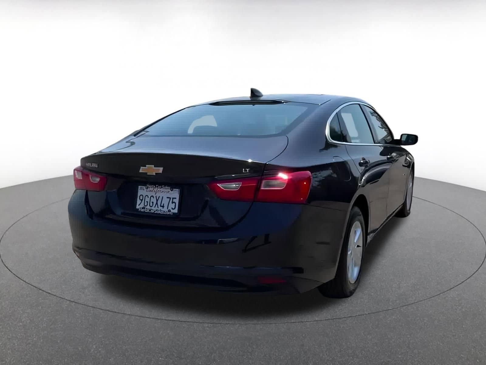 Thumbnail: 2023 Chevrolet Malibu - 12